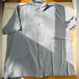 Tommy Bahama Light Gray Casual Button Down Shirt